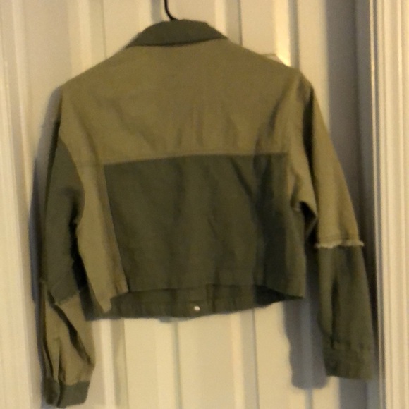 Angel Kiss Los Angeles Cropped Denim Utility Jacket in Color-block Army Green - Picture 2 of 8